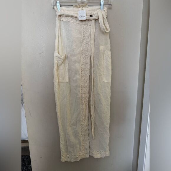 Jen’s Pirate Booty - London Skirt - Picture 2 of 6